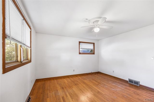 1500 Salt Springs Road, Syracuse, NY 13214