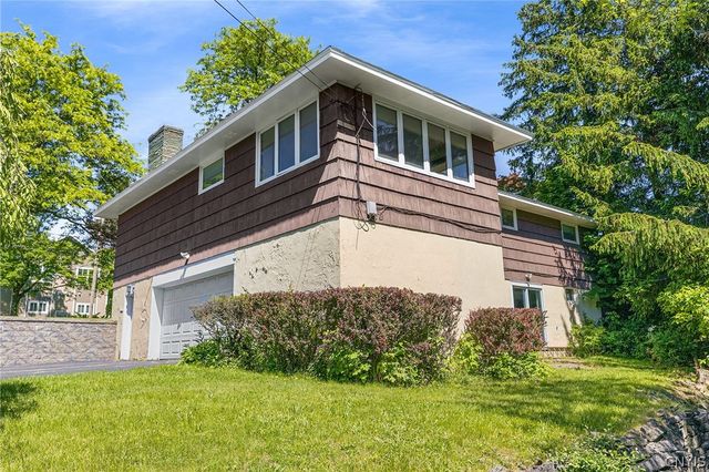 1500 Salt Springs Road, Syracuse, NY 13214