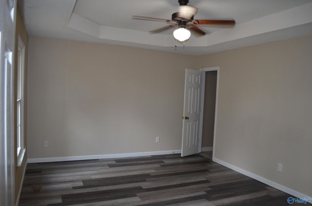 477 Comet Drive, Toney, AL 35773