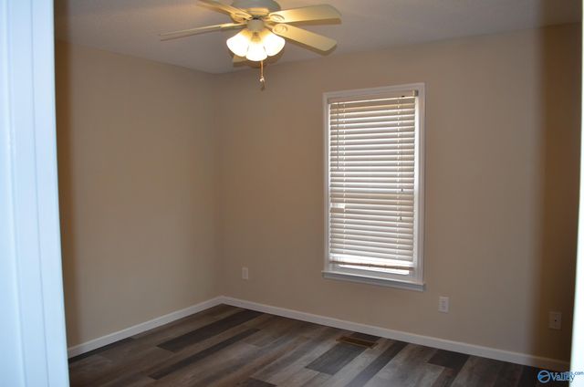 477 Comet Drive, Toney, AL 35773