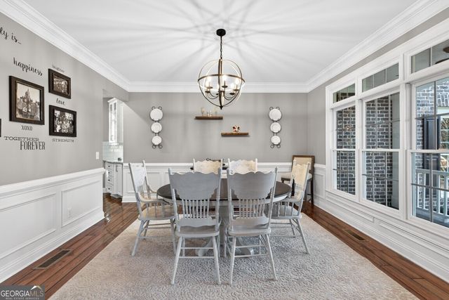 8023 Sleepy Lagoon Way, Flowery Branch, GA 30542