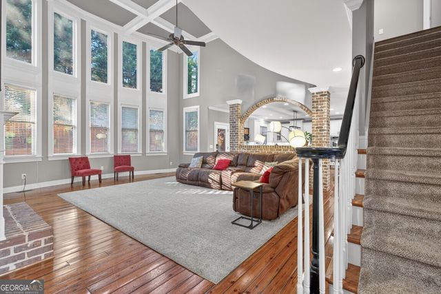 8023 Sleepy Lagoon Way, Flowery Branch, GA 30542