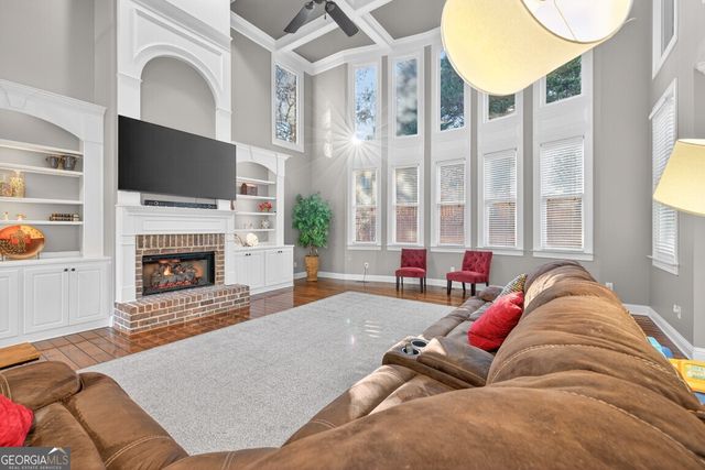 8023 Sleepy Lagoon Way, Flowery Branch, GA 30542