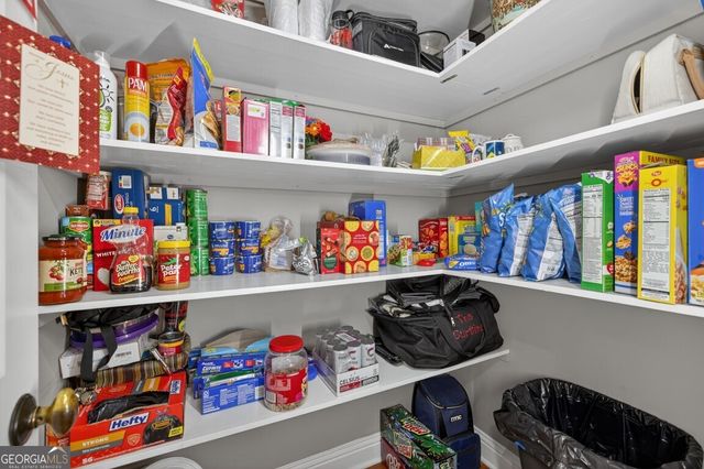 8023 Sleepy Lagoon Way, Flowery Branch, GA 30542