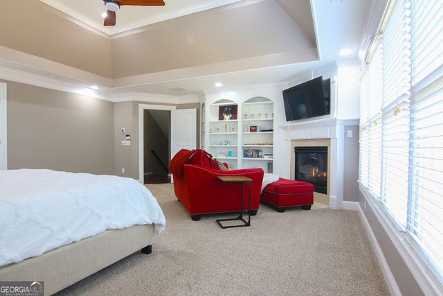 8023 Sleepy Lagoon Way, Flowery Branch, GA 30542