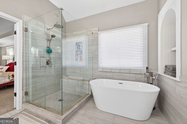 8023 Sleepy Lagoon Way, Flowery Branch, GA 30542