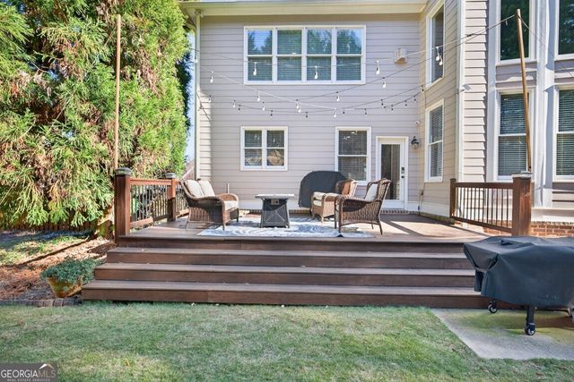 8023 Sleepy Lagoon Way, Flowery Branch, GA 30542