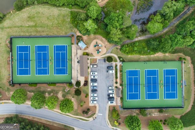 8023 Sleepy Lagoon Way, Flowery Branch, GA 30542