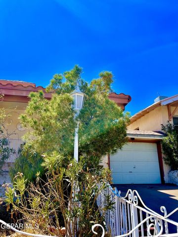 1717 Dakota Street, El Paso, TX 79930