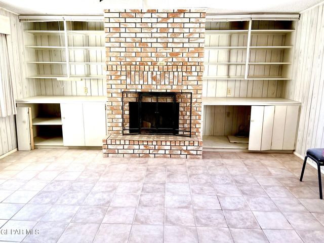 1717 Dakota Street, El Paso, TX 79930