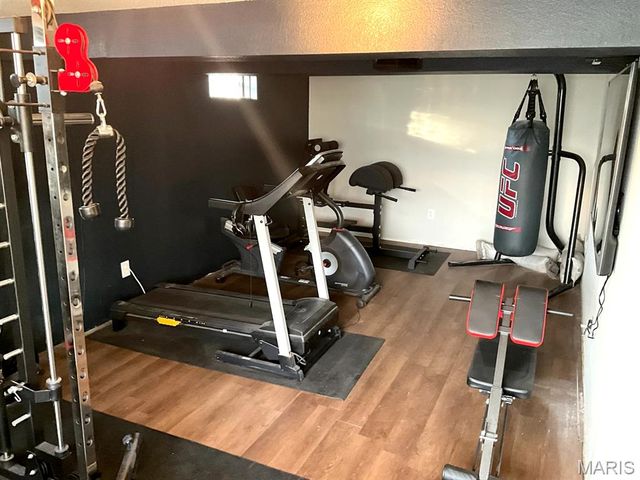 24 Alta Street, Glen Carbon, IL 62034