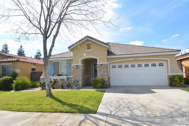 243 Bloomfield Drive, Bakersfield, CA 93312