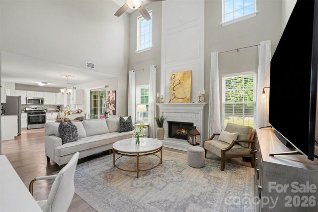 10731 Northgate Trail Drive, Charlotte, NC 28215