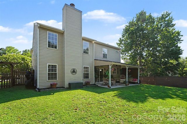 10731 Northgate Trail Drive, Charlotte, NC 28215