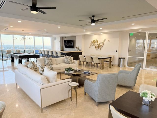 511 SE 5th Ave 718, Fort Lauderdale, FL 33301