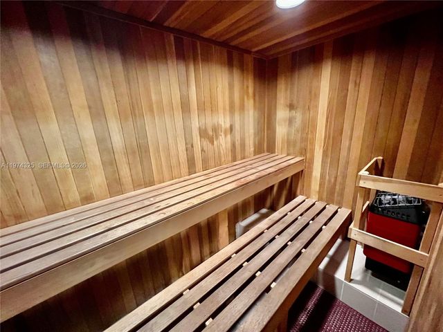 511 SE 5th Ave 718, Fort Lauderdale, FL 33301