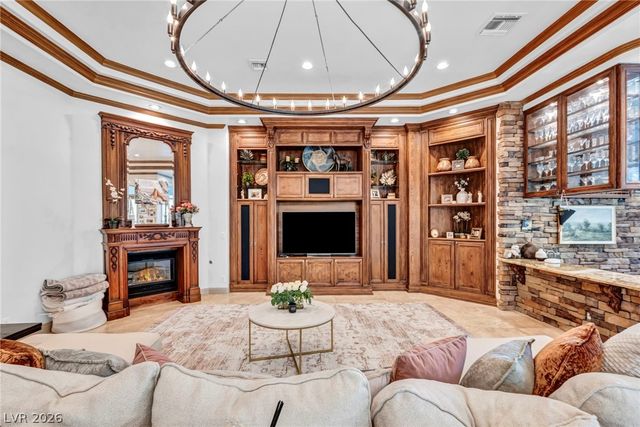 416 Saint Andrews Court, Las Vegas, NV 89144