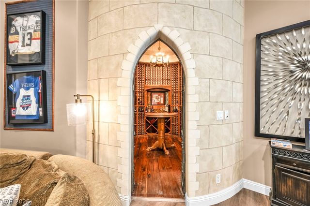 416 Saint Andrews Court, Las Vegas, NV 89144