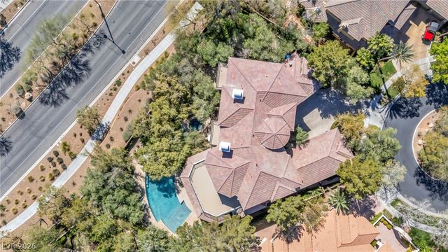 416 Saint Andrews Court, Las Vegas, NV 89144