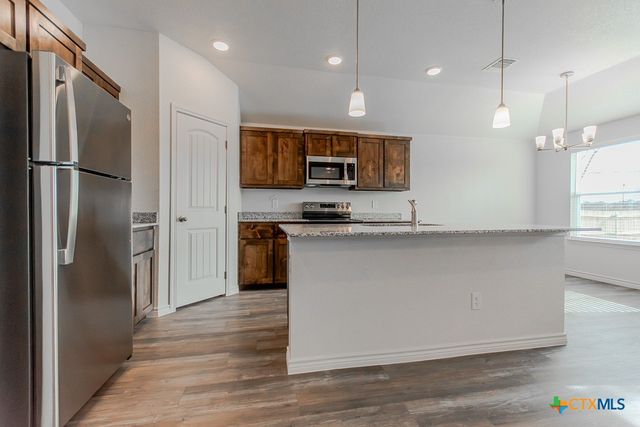 1104 Karen Drive, Killeen, TX 76549