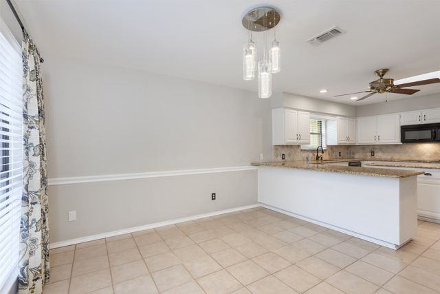 68 Legend Road, Benbrook, TX 76132