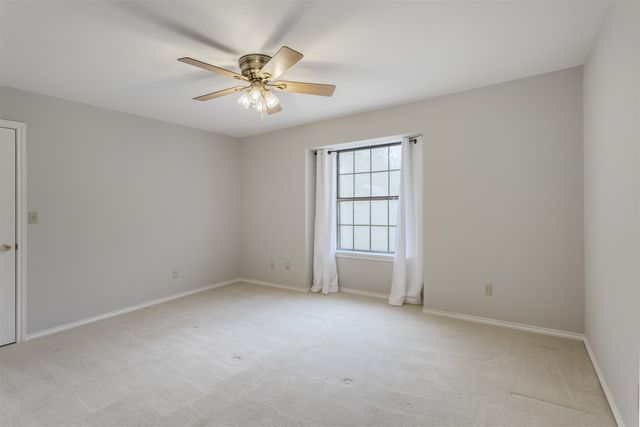 68 Legend Road, Benbrook, TX 76132