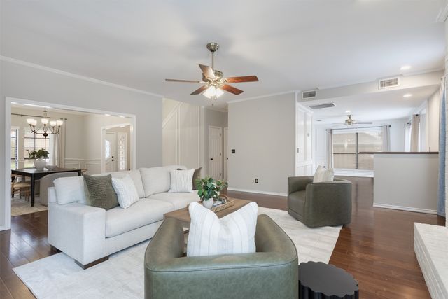 68 Legend Road, Benbrook, TX 76132