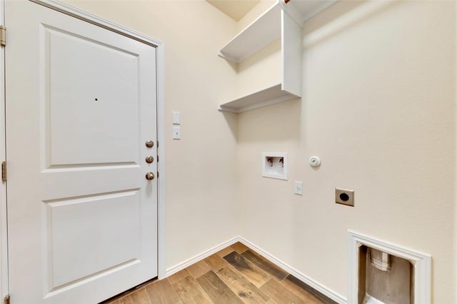 724 Coltrane DR, Pflugerville, TX 78660