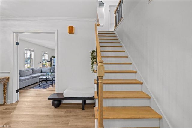 621 Severn DR, Virginia Beach, VA 23455