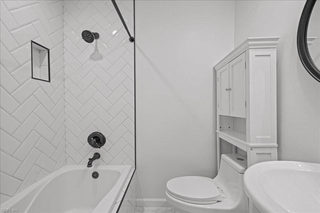 621 Severn DR, Virginia Beach, VA 23455