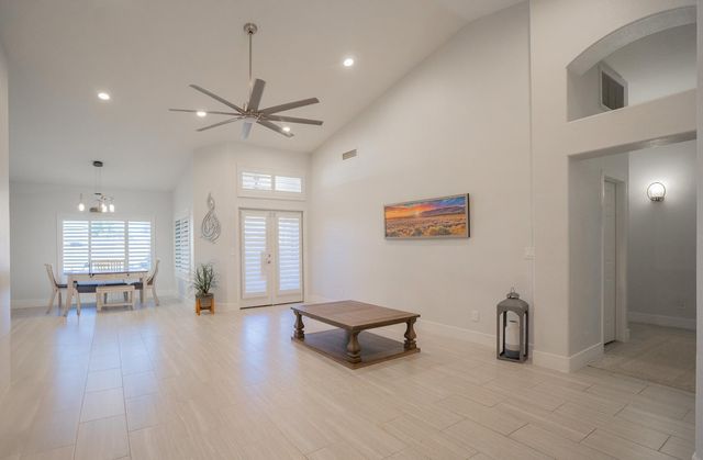 6123 W Louise Drive, Glendale, AZ 85310