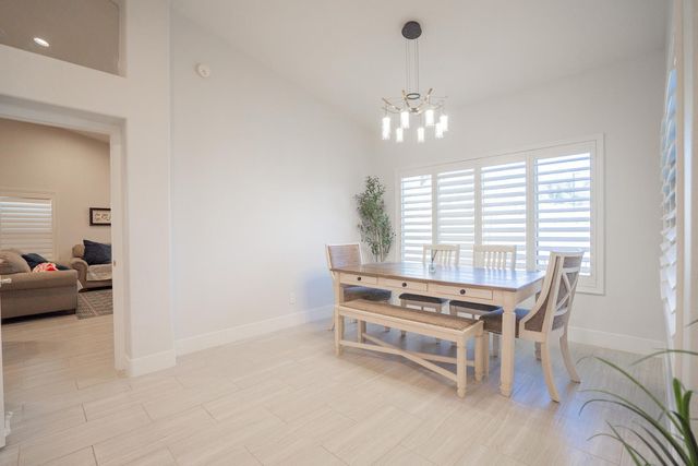 6123 W Louise Drive, Glendale, AZ 85310