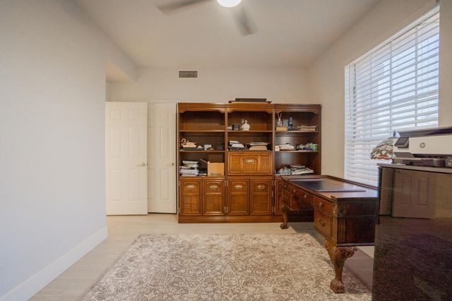 6123 W Louise Drive, Glendale, AZ 85310