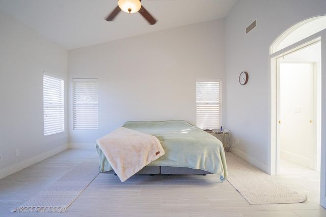 6123 W Louise Drive, Glendale, AZ 85310