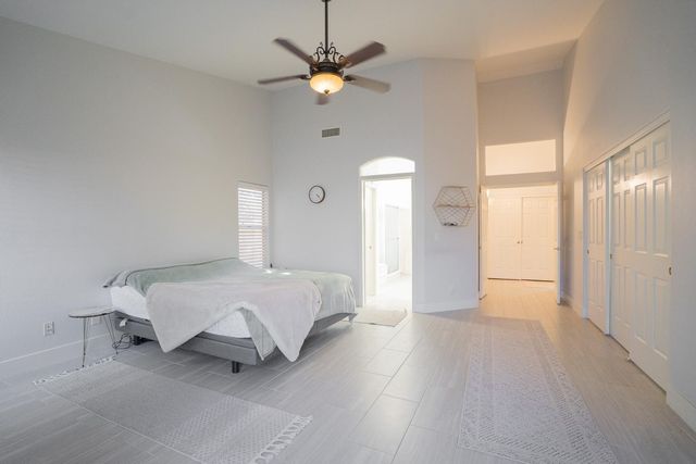 6123 W Louise Drive, Glendale, AZ 85310