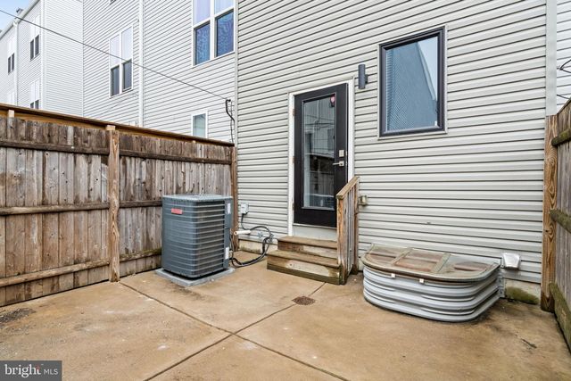 1410 N MARSTON ST, Philadelphia, PA 19121