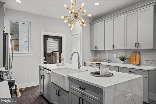 1410 N MARSTON ST, Philadelphia, PA 19121