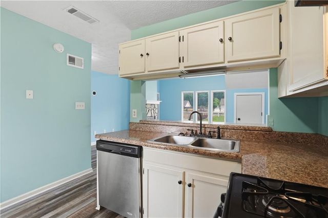13 Ember Way, Cartersville, GA 30120