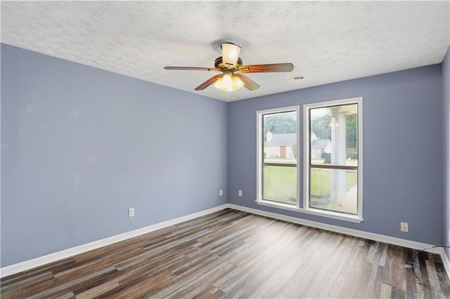 13 Ember Way, Cartersville, GA 30120