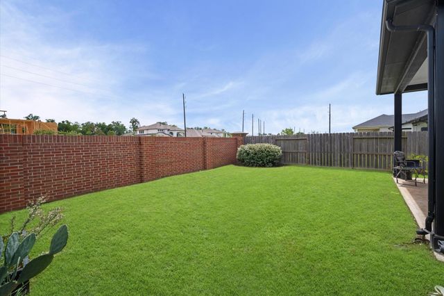 10134 Water Harbor Drive, Missouri City, TX 77459