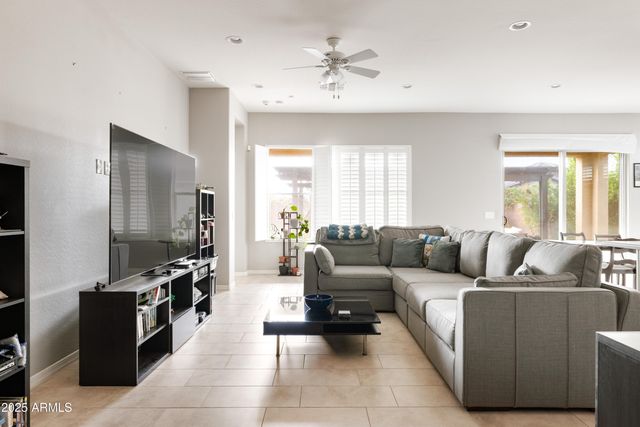 4554 S EASTERN Run, Mesa, AZ 85212