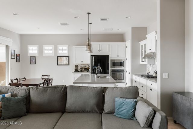 4554 S EASTERN Run, Mesa, AZ 85212