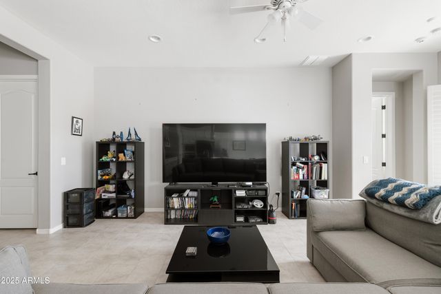 4554 S EASTERN Run, Mesa, AZ 85212