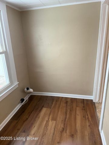 460 Lawrenceburg Loop, Bloomfield, KY 40008