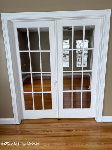 460 Lawrenceburg Loop, Bloomfield, KY 40008