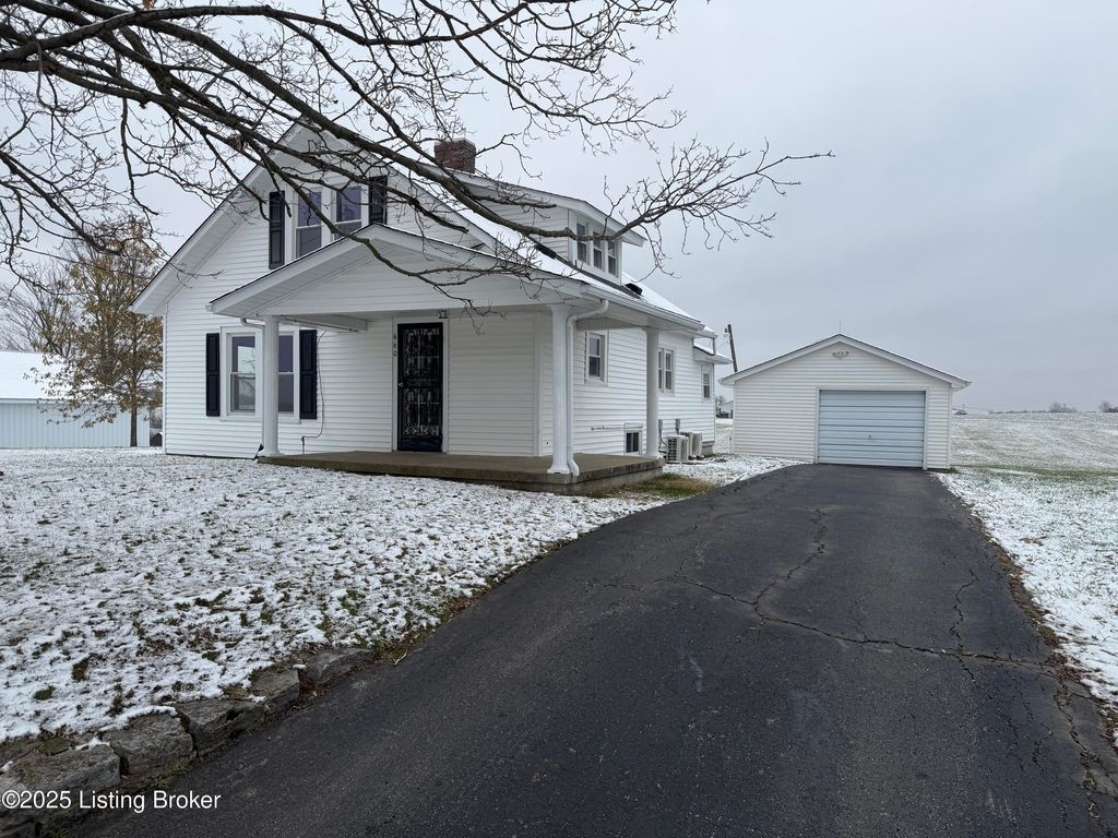 460 Lawrenceburg Loop, Bloomfield, KY 40008