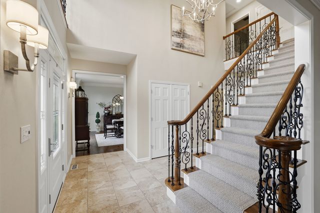 5701 Churchill Lane, Libertyville, IL 60048