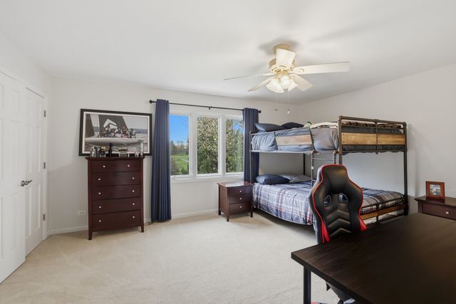 5701 Churchill Lane, Libertyville, IL 60048