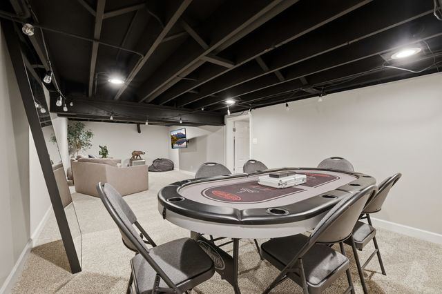 5701 Churchill Lane, Libertyville, IL 60048