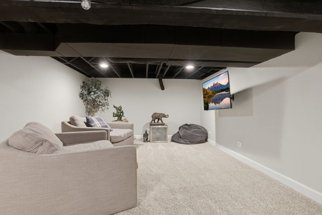 5701 Churchill Lane, Libertyville, IL 60048